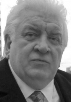 Шандор Течи