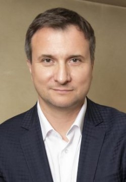 Александр Сотников