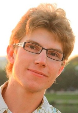  Виктор Боголюбов