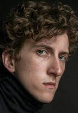 Артем Колязин