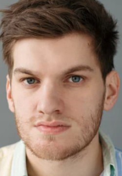 Андрей Максимов