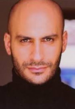 Майкл Беняер