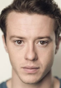 Джозеф Куинн