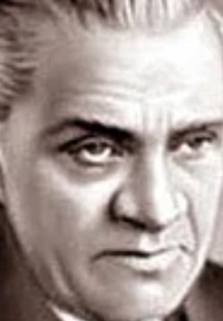 Михаил Тарханов