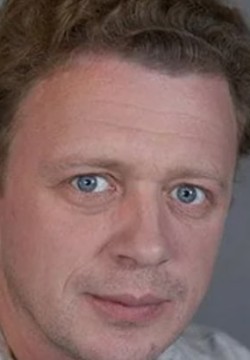 Олег Леушин