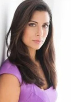 Лорена Диас