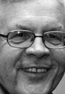 Андрей Петров