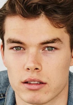 Сэм Корлетт