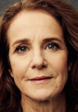 Дебра Уингер