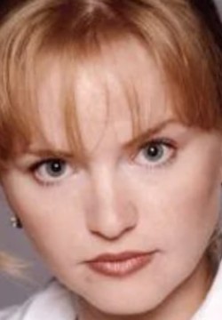 Юлия Вайшнур