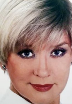 Вера Алентова