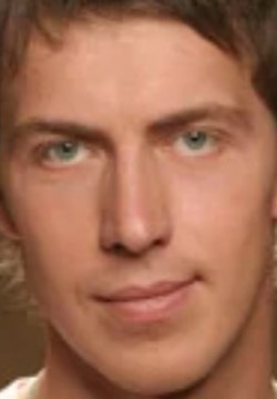  Максим Меркулов