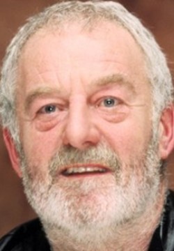 Бернард Хилл