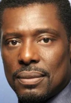 Имонн Уокер