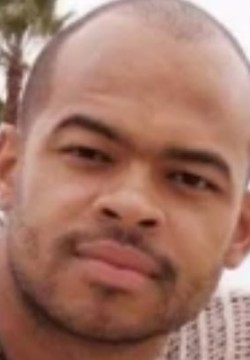 Энтони Хемингуэй