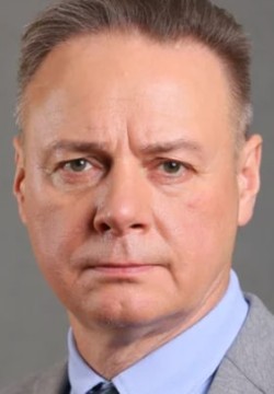 Игорь Николаев