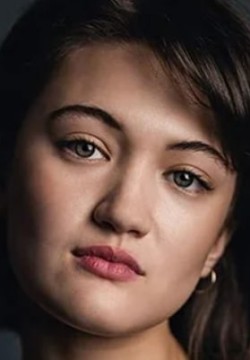 Иза Брионес