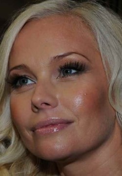 Елена Корикова