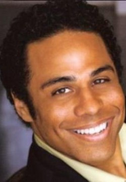 Адам Лазарр-Уайт