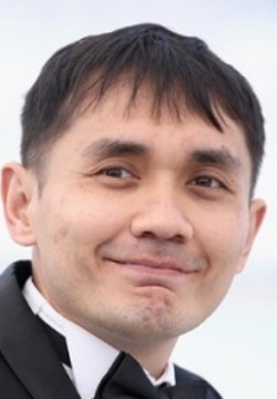 Адильхан Ержанов