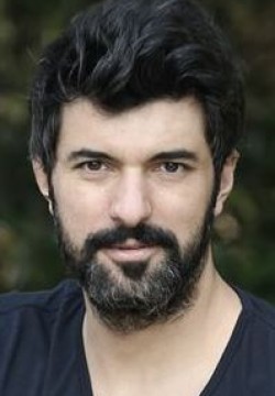 Энгин Акюрек