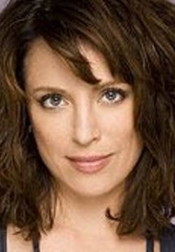 Аланна Юбак