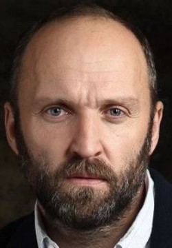 Александр Кобзарь