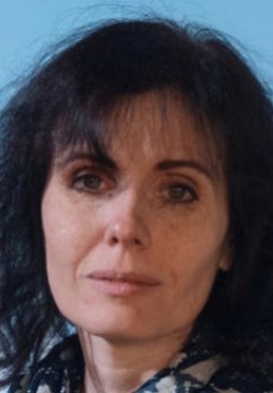 Алёна Званцова