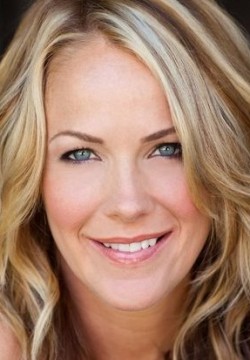 Андреа Андерс