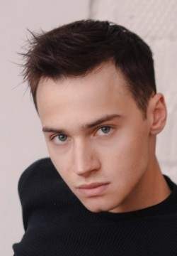 Андрей Мартынов