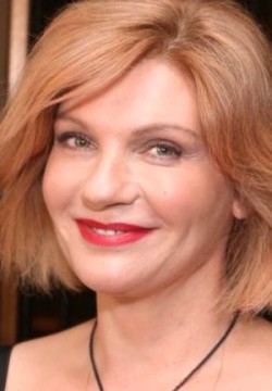 Анна Ардова