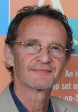 Антон Лессер