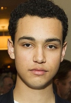 Арчи Мадекве