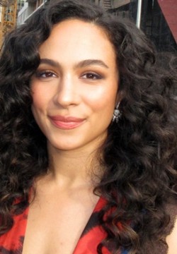 Аврора Перрино