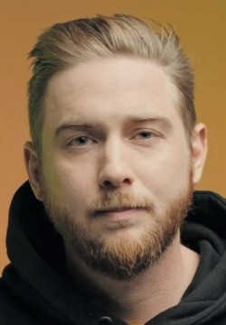 Александр Бабаев