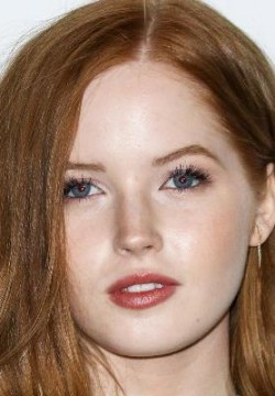 Элли Бамбер