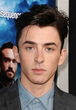 Мэттью Бирд