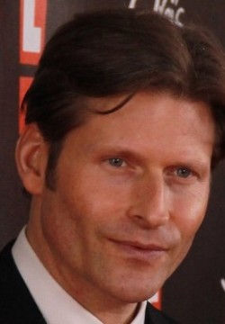 Криспин Гловер