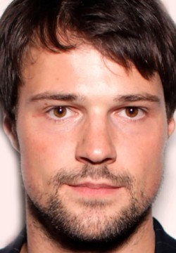 Данила Козловский