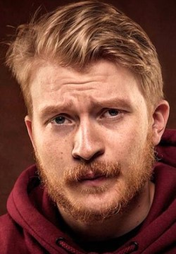 Данила Поперечный