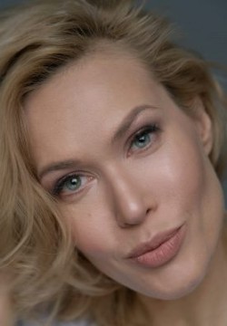 Дарина Шарова