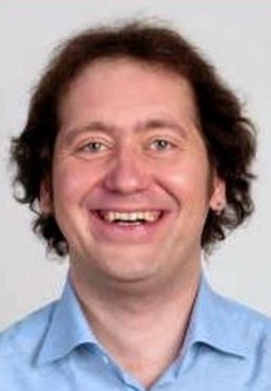 Александр Демидов