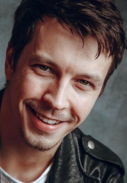 Денис Васильев