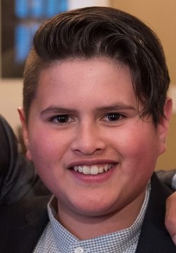 Джулиан Деннисон