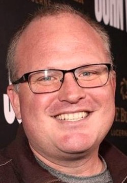 Дерек Колстад