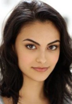 Камила Мендес