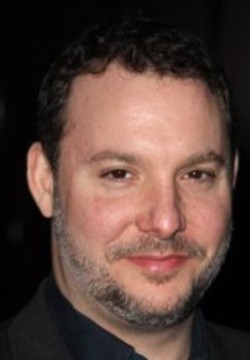 Дилан Тиченор