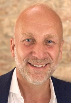 Дирк Байнхольд