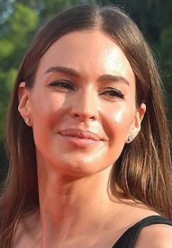 Агния Дитковските