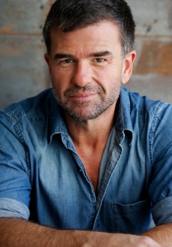 Джеймс Патрик Питт